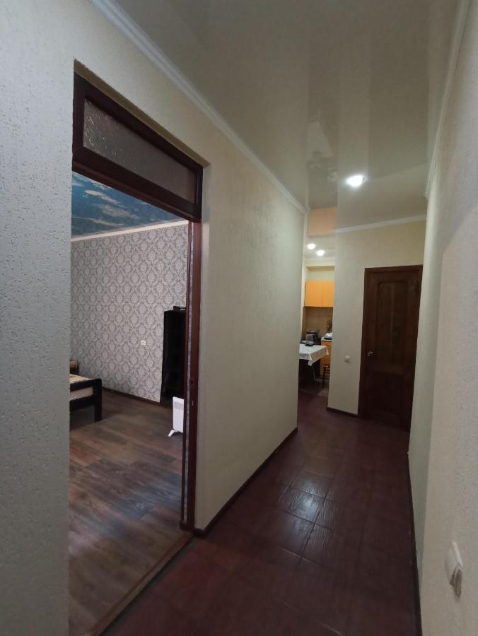 Hotel By The Sea Rozetta Sukhumi Bilik gambar