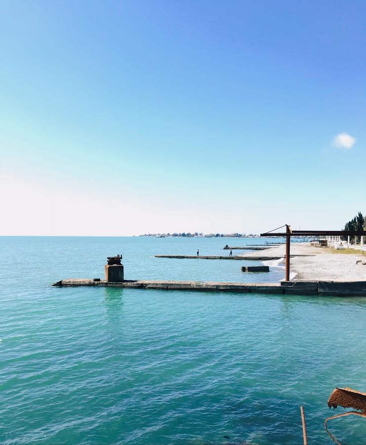 Hotel By The Sea Rozetta Sukhumi Luaran gambar