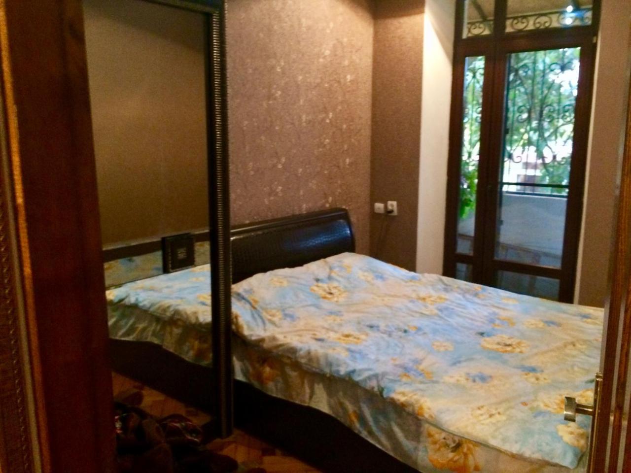 Hotel By The Sea Rozetta Sukhumi Luaran gambar